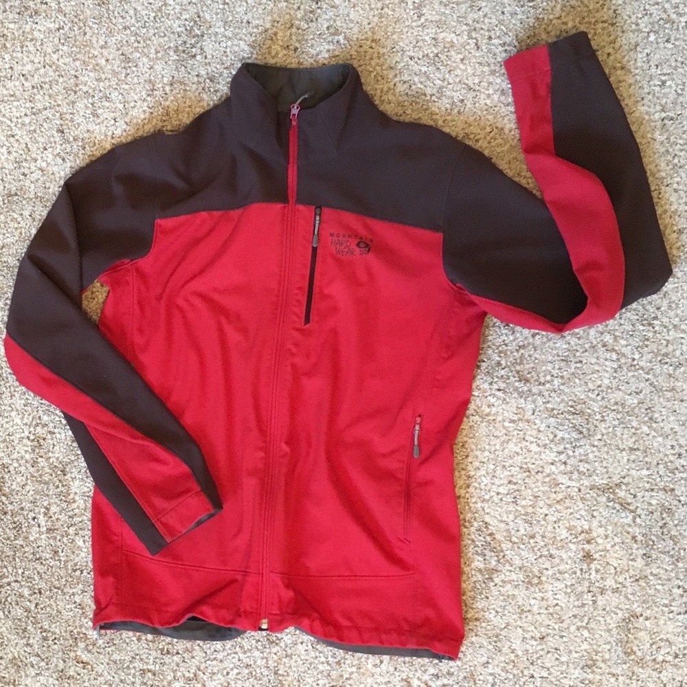 Mountain Hardware men’s softshell jacket